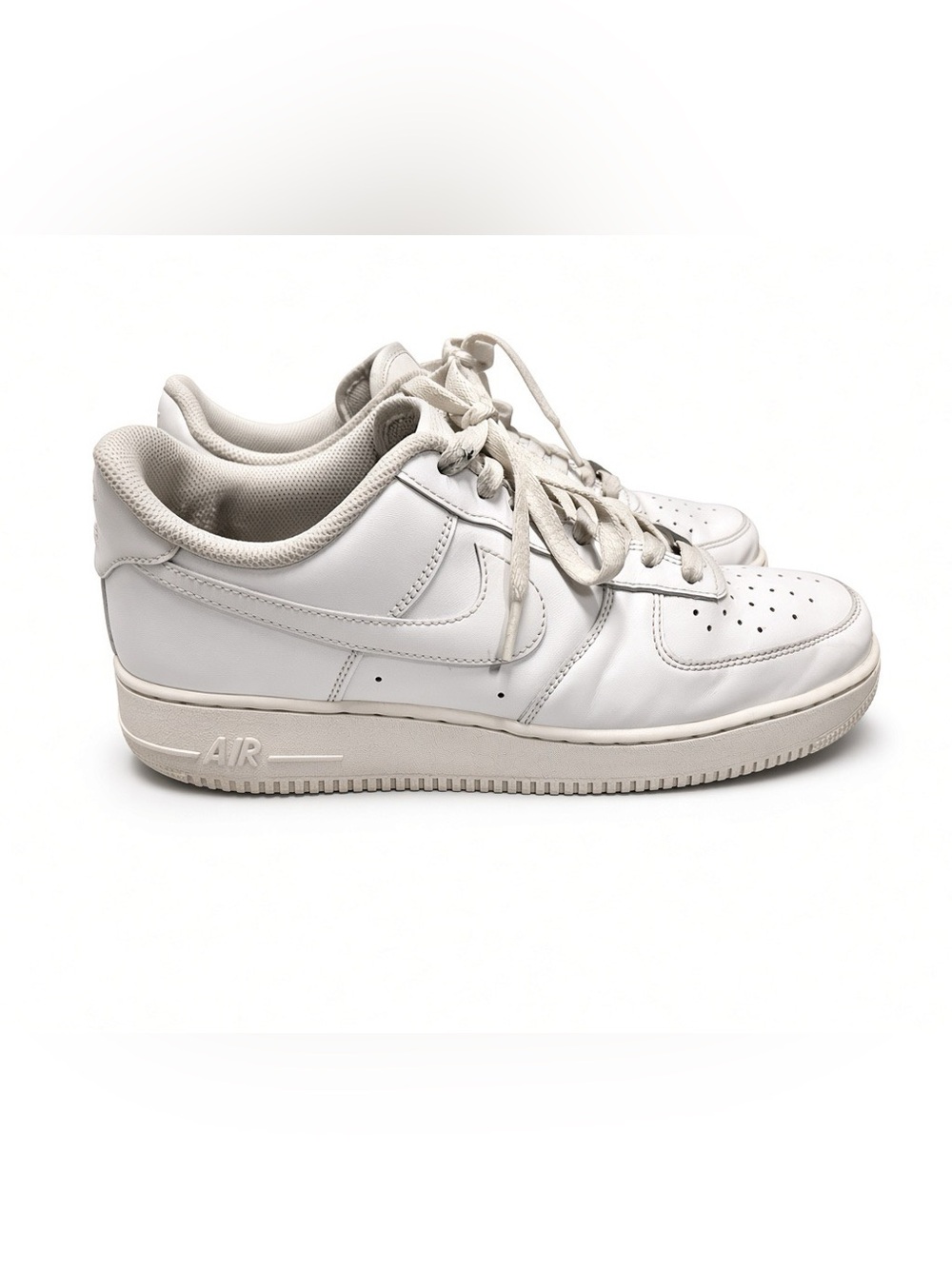 Nike Air Force 1 White Size 10.5 (EU 44.5)